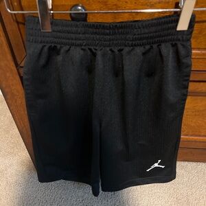 Boy’s black Jordan basketball shorts size M